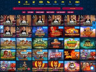 Winown_Casino_lobby.jpg